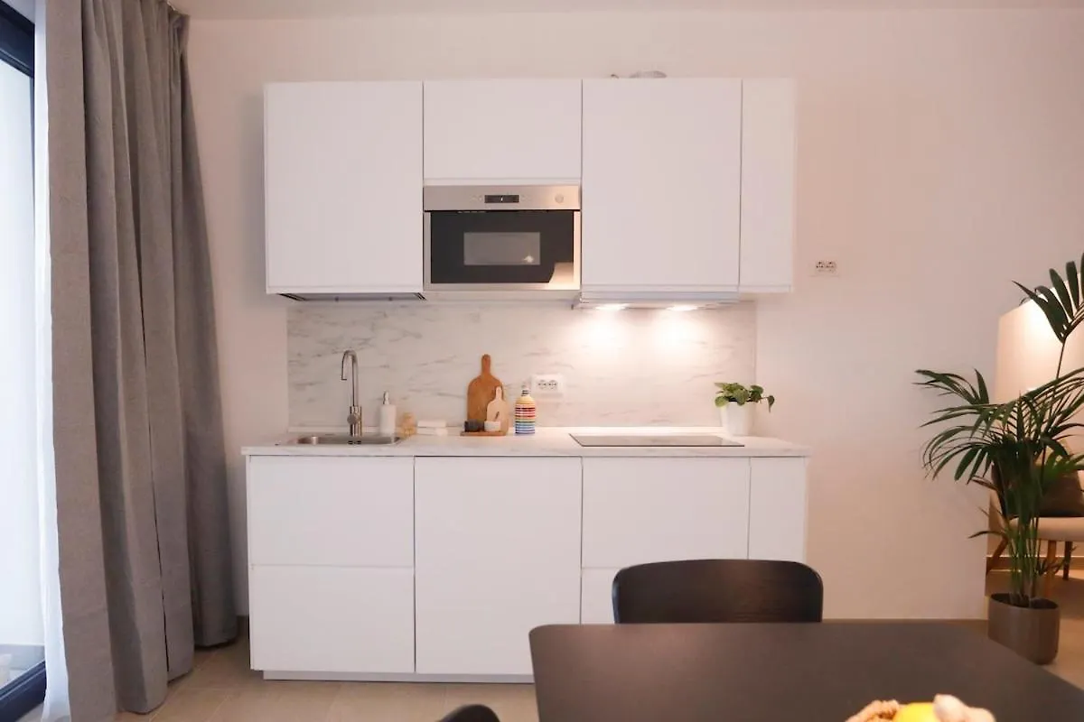 Luxury Suite With Private Spa, Jacuzzi, And Sauna Maso