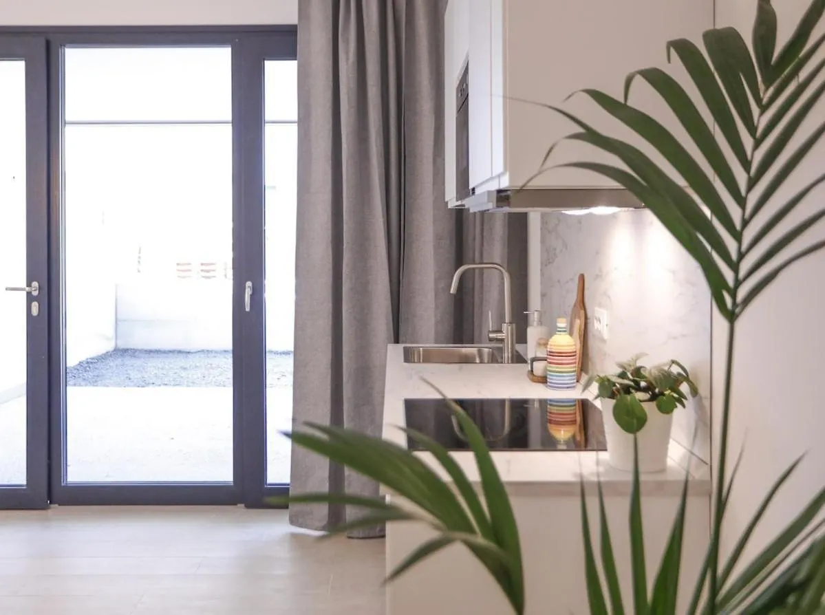 Luxury Suite With Private Spa, Jacuzzi, And Sauna Maso Lägenhet